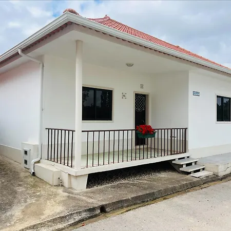 Vivenda Maria Da Nazare بيت للعطل Picamilho