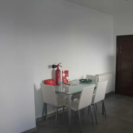 Vivenda Maria Da Nazare *