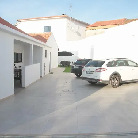 펜션 Vivenda Maria Da Nazare *