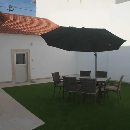 Vivenda Maria Da Nazare بيت للعطل Picamilho